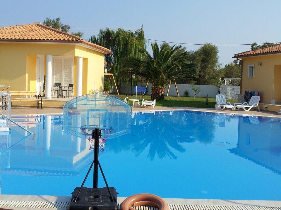 Iliaktida Studio-villas Frinion