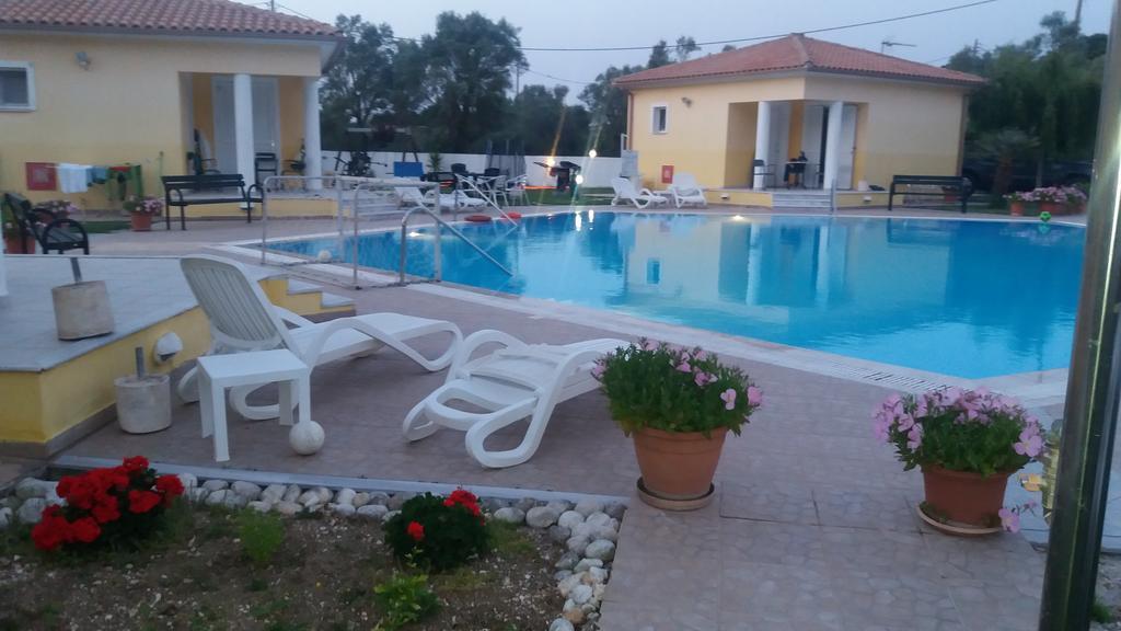 Iliaktida Studio-villas Frinion