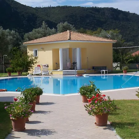 Iliaktida Studio-Villas Frinion Room photo